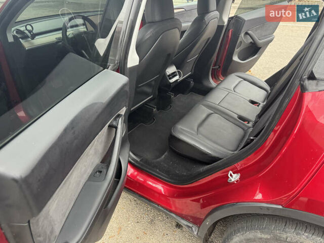 Красный Тесла Model Y, объемом двигателя 0 л и пробегом 26 тыс. км за 28900 $, фото 11 на Automoto.ua