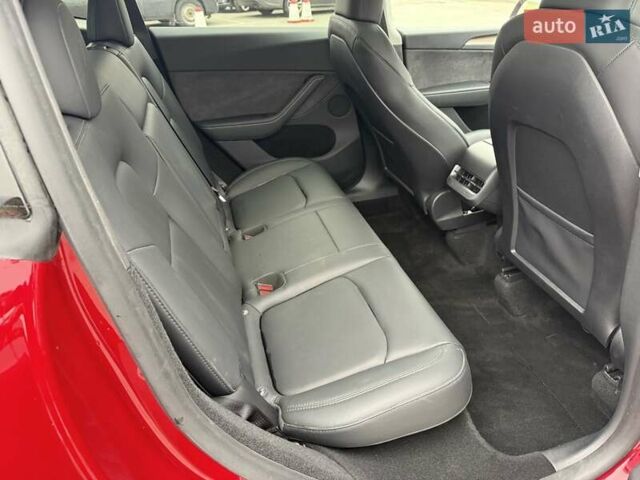 Красный Тесла Model Y, объемом двигателя 0 л и пробегом 19 тыс. км за 24500 $, фото 25 на Automoto.ua