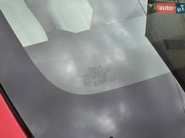 Червоний Тесла Model Y, об'ємом двигуна 0 л та пробігом 1 тис. км за 31900 $, фото 15 на Automoto.ua