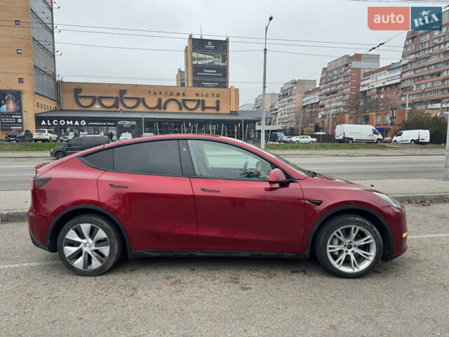 Красный Тесла Model Y, объемом двигателя 0 л и пробегом 26 тыс. км за 28900 $, фото 6 на Automoto.ua