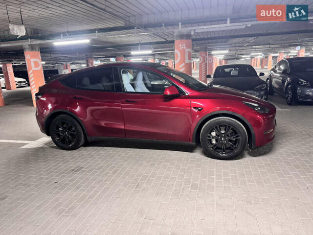 Красный Тесла Model Y, объемом двигателя 0 л и пробегом 12 тыс. км за 28880 $, фото 7 на Automoto.ua