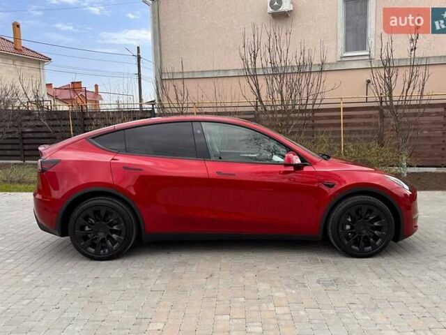 Червоний Тесла Model Y, об'ємом двигуна 0 л та пробігом 1 тис. км за 31900 $, фото 2 на Automoto.ua