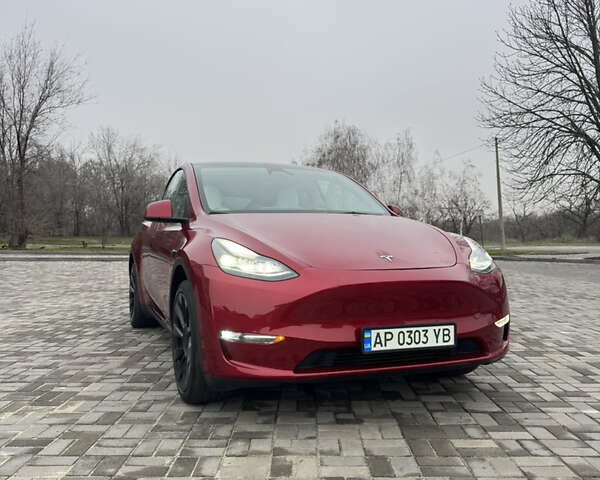 Червоний Тесла Model Y, об'ємом двигуна 0 л та пробігом 22 тис. км за 28500 $, фото 2 на Automoto.ua