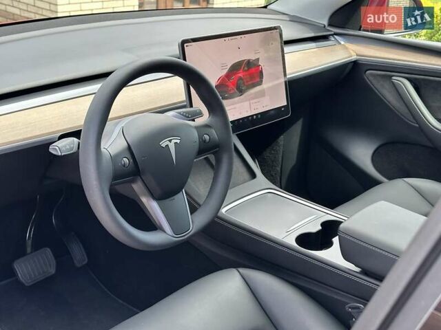 Червоний Тесла Model Y, об'ємом двигуна 0 л та пробігом 12 тис. км за 29900 $, фото 23 на Automoto.ua