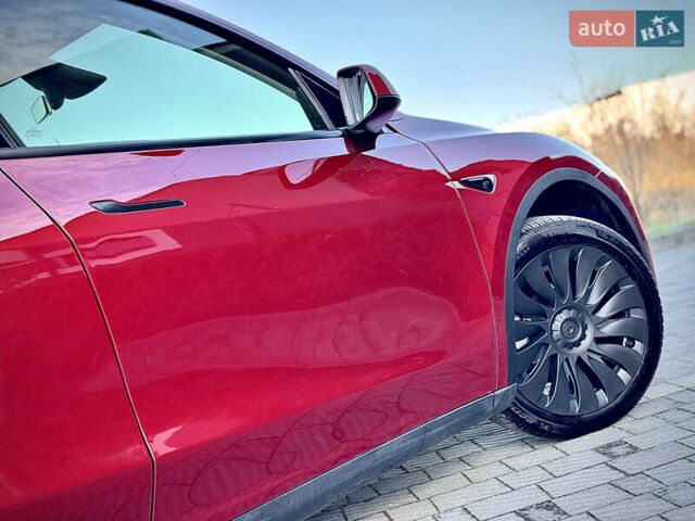 Красный Тесла Model Y, объемом двигателя 0 л и пробегом 8 тыс. км за 29999 $, фото 34 на Automoto.ua