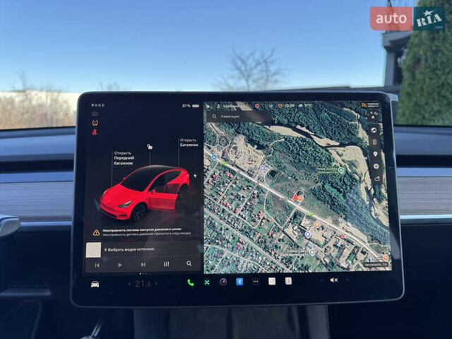 Красный Тесла Model Y, объемом двигателя 0 л и пробегом 8 тыс. км за 29999 $, фото 66 на Automoto.ua