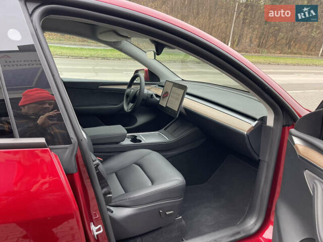 Червоний Тесла Model Y, об'ємом двигуна 0 л та пробігом 3 тис. км за 32500 $, фото 20 на Automoto.ua