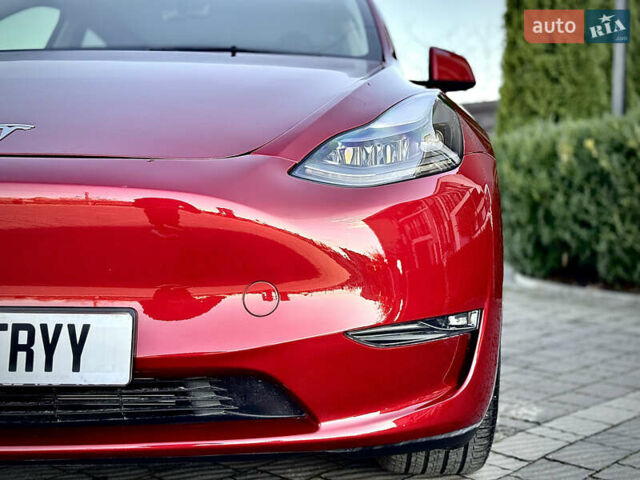 Красный Тесла Model Y, объемом двигателя 0 л и пробегом 8 тыс. км за 29999 $, фото 18 на Automoto.ua