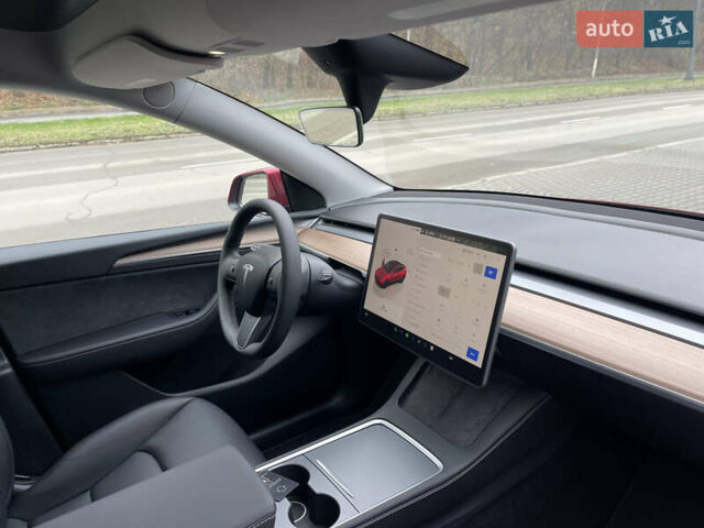 Червоний Тесла Model Y, об'ємом двигуна 0 л та пробігом 3 тис. км за 32500 $, фото 23 на Automoto.ua