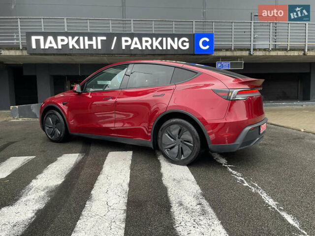 Красный Тесла Model Y, объемом двигателя 0 л и пробегом 2 тыс. км за 49990 $, фото 3 на Automoto.ua