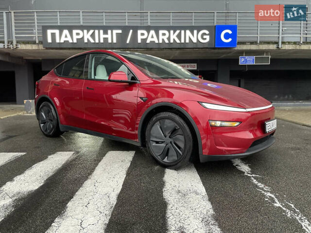 Красный Тесла Model Y, объемом двигателя 0 л и пробегом 2 тыс. км за 49990 $, фото 10 на Automoto.ua