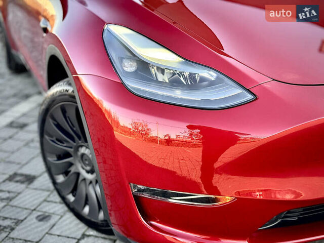 Красный Тесла Model Y, объемом двигателя 0 л и пробегом 8 тыс. км за 29999 $, фото 13 на Automoto.ua