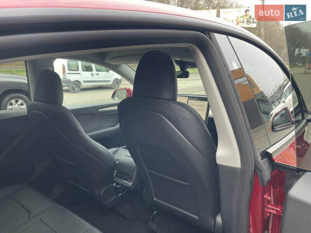 Червоний Тесла Model Y, об'ємом двигуна 0 л та пробігом 3 тис. км за 32500 $, фото 18 на Automoto.ua