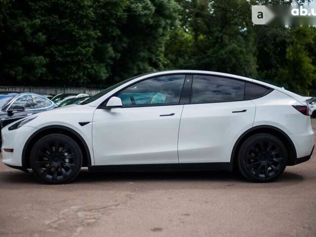 Тесла Model Y 2020 в Киеве на Automoto.ua Тесла Model Y, объемом двигателя 0 л и пробегом 39 тыс. км за 49999 $, фото 2 на Automoto.ua