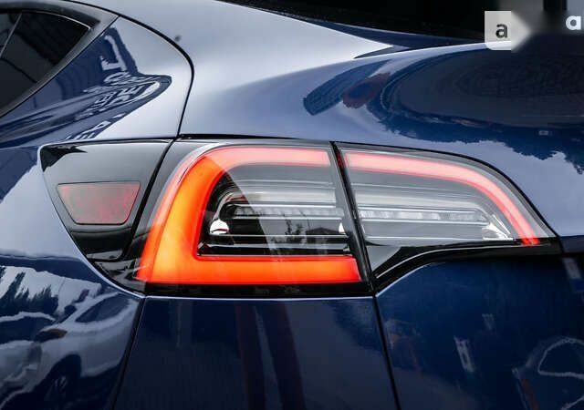 Тесла Model Y, объемом двигателя 0 л и пробегом 41 тыс. км за 42000 $, фото 12 на Automoto.ua