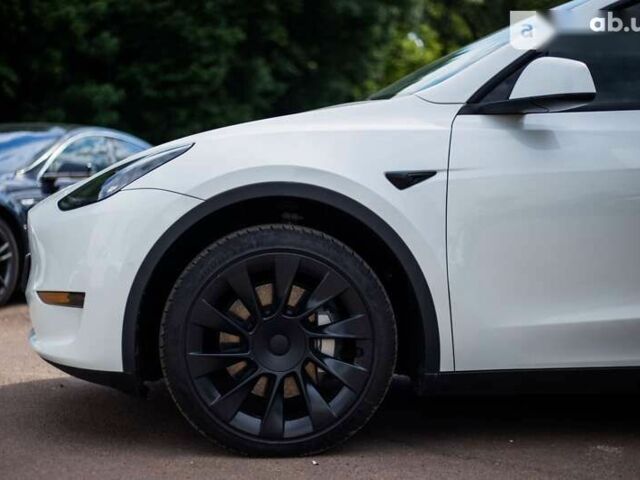 Тесла Model Y 2020 в Киеве на Automoto.ua Тесла Model Y, объемом двигателя 0 л и пробегом 39 тыс. км за 49999 $, фото 1 на Automoto.ua