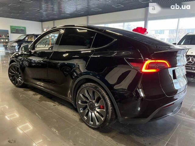 Тесла Model Y, объемом двигателя 0 л и пробегом 4 тыс. км за 64900 $, фото 3 на Automoto.ua