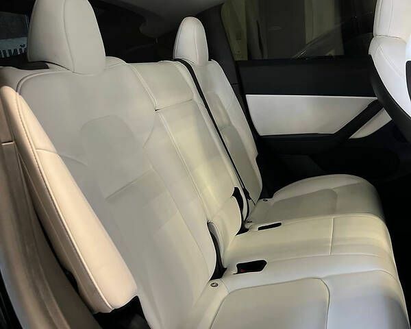 Тесла Model Y, объемом двигателя 0 л и пробегом 4 тыс. км за 64900 $, фото 14 на Automoto.ua