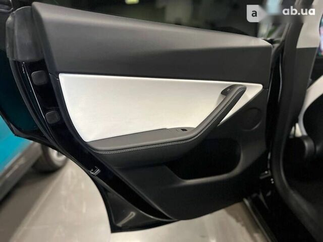 Тесла Model Y, объемом двигателя 0 л и пробегом 4 тыс. км за 64900 $, фото 20 на Automoto.ua
