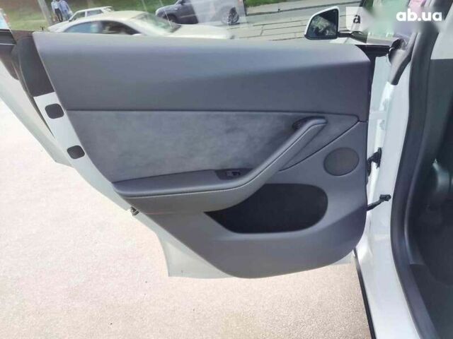 Тесла Model Y, объемом двигателя 0 л и пробегом 1 тыс. км за 62443 $, фото 14 на Automoto.ua