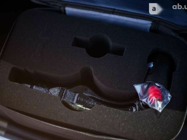 Тесла Model Y, объемом двигателя 0 л и пробегом 1 тыс. км за 63199 $, фото 23 на Automoto.ua