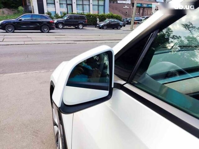 Тесла Model Y, объемом двигателя 0 л и пробегом 1 тыс. км за 62443 $, фото 9 на Automoto.ua