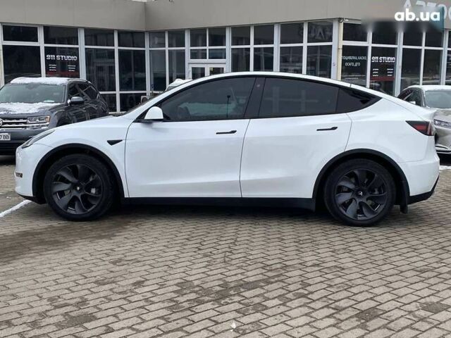 Тесла Model Y, объемом двигателя 4.25 л и пробегом 75 тыс. км за 28300 $, фото 3 на Automoto.ua