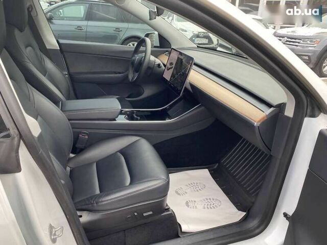 Тесла Model Y, объемом двигателя 4.25 л и пробегом 75 тыс. км за 28300 $, фото 9 на Automoto.ua