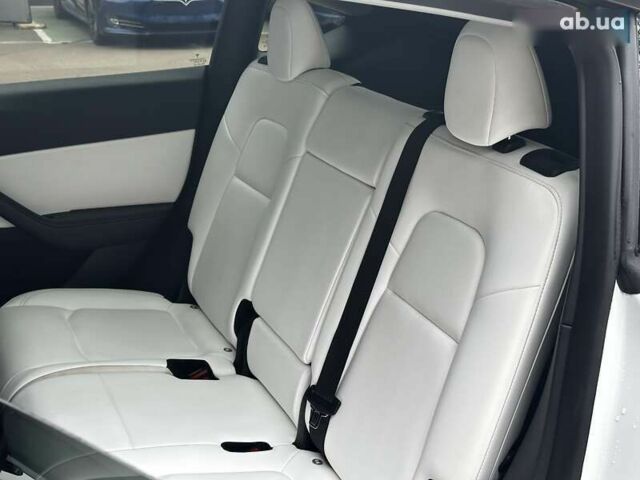 Тесла Model Y, объемом двигателя 4.25 л и пробегом 77 тыс. км за 28999 $, фото 14 на Automoto.ua