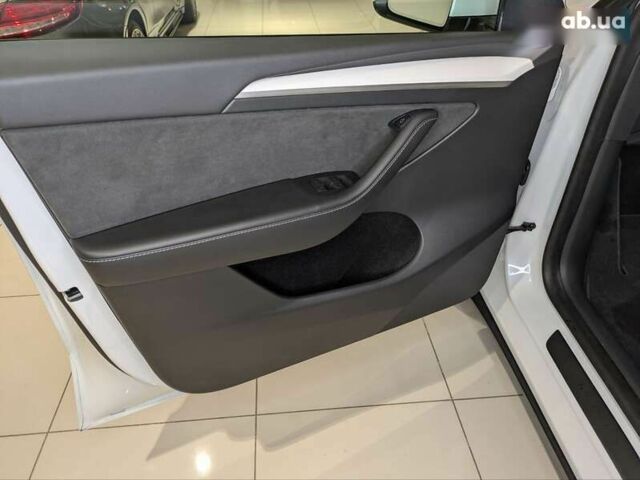 Тесла Model Y, об'ємом двигуна 4.25 л та пробігом 16 тис. км за 32800 $, фото 18 на Automoto.ua