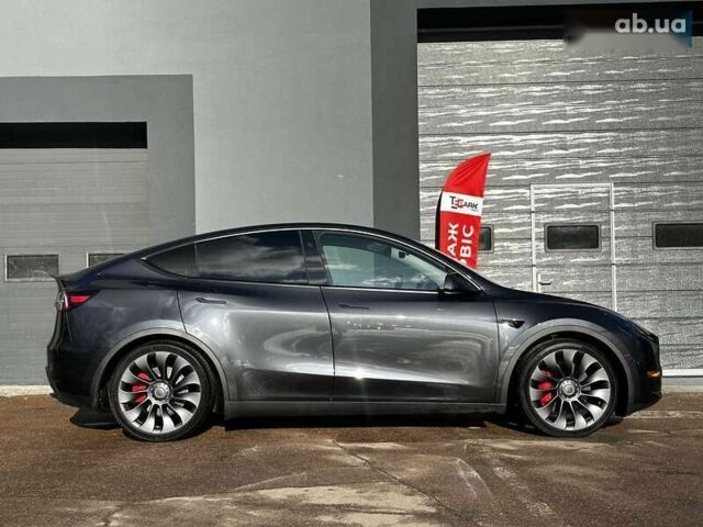 Тесла Model Y, объемом двигателя 4.25 л и пробегом 1 тыс. км за 40999 $, фото 9 на Automoto.ua