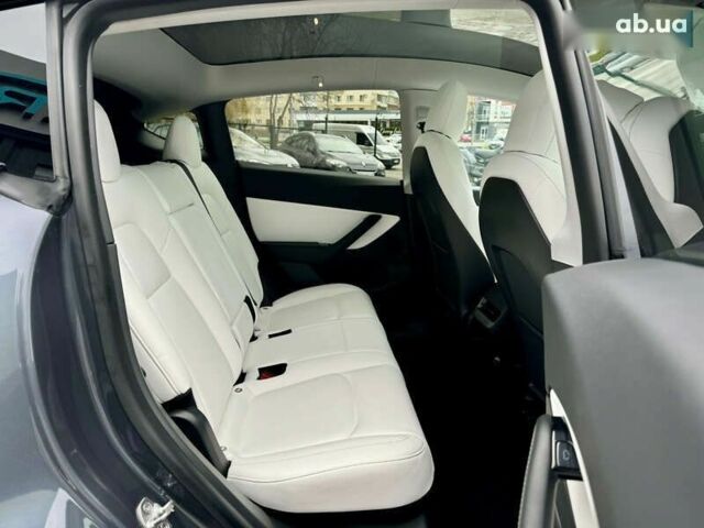 Тесла Model Y, объемом двигателя 0 л и пробегом 82 тыс. км за 24999 $, фото 3 на Automoto.ua