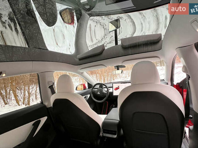 Тесла Model Y, объемом двигателя 0 л и пробегом 21 тыс. км за 42000 $, фото 10 на Automoto.ua