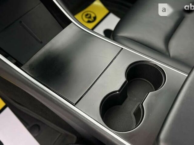 Тесла Model Y, объемом двигателя 0 л и пробегом 107 тыс. км за 27000 $, фото 22 на Automoto.ua