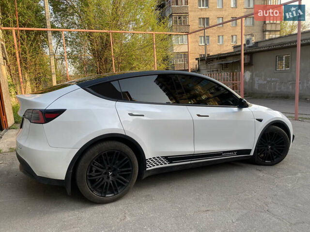 Тесла Model Y, объемом двигателя 0 л и пробегом 19 тыс. км за 34500 $, фото 3 на Automoto.ua