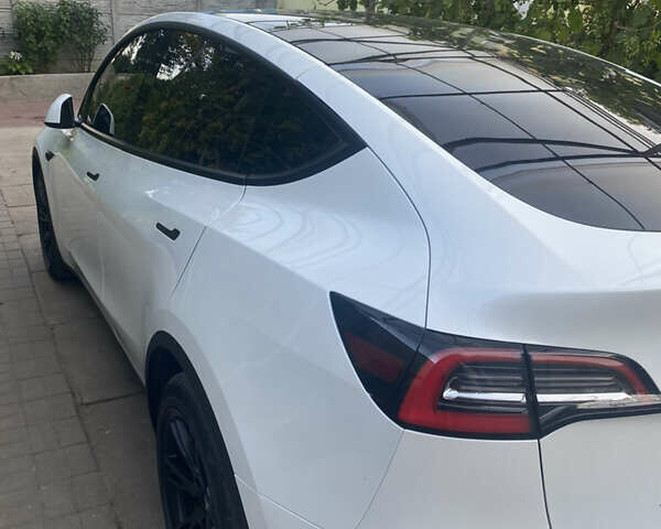 Тесла Model Y, объемом двигателя 0 л и пробегом 50 тыс. км за 27500 $, фото 3 на Automoto.ua