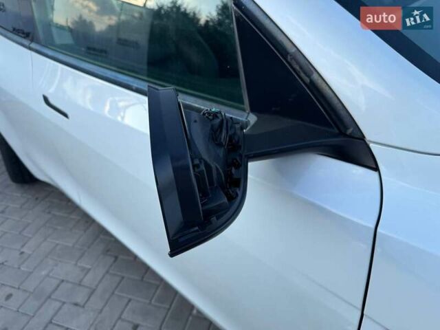 Тесла Model Y, об'ємом двигуна 0 л та пробігом 174 тис. км за 16900 $, фото 5 на Automoto.ua