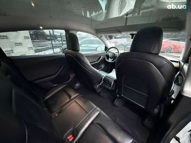 Тесла Model Y, объемом двигателя 0 л и пробегом 142 тыс. км за 18800 $, фото 13 на Automoto.ua