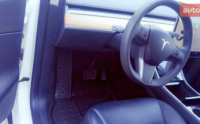 Тесла Model Y, объемом двигателя 0 л и пробегом 55 тыс. км за 29000 $, фото 3 на Automoto.ua