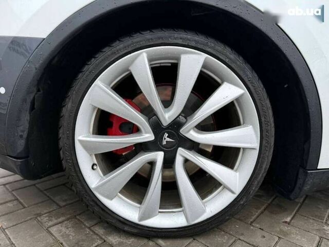Тесла Model Y, объемом двигателя 0 л и пробегом 142 тыс. км за 18800 $, фото 7 на Automoto.ua