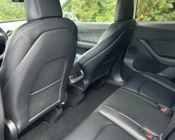 Тесла Model Y, объемом двигателя 0 л и пробегом 72 тыс. км за 22900 $, фото 22 на Automoto.ua