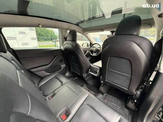 Тесла Model Y, объемом двигателя 0 л и пробегом 170 тыс. км за 17200 $, фото 5 на Automoto.ua