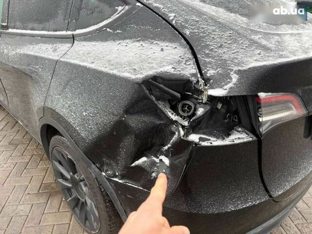 Тесла Model Y, объемом двигателя 0 л и пробегом 273 тыс. км за 14900 $, фото 6 на Automoto.ua