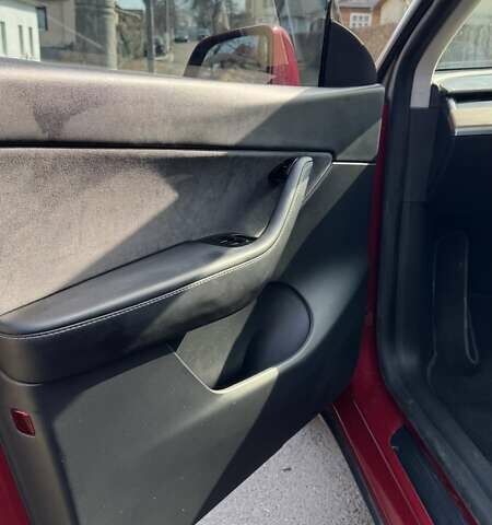 Тесла Model Y, объемом двигателя 0 л и пробегом 129 тыс. км за 26000 $, фото 10 на Automoto.ua