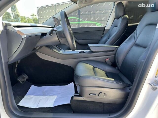 Тесла Model Y, объемом двигателя 0 л и пробегом 94 тыс. км за 21999 $, фото 6 на Automoto.ua