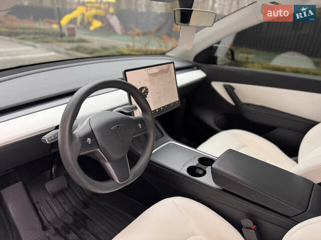 Тесла Model Y, объемом двигателя 0 л и пробегом 61 тыс. км за 24500 $, фото 25 на Automoto.ua