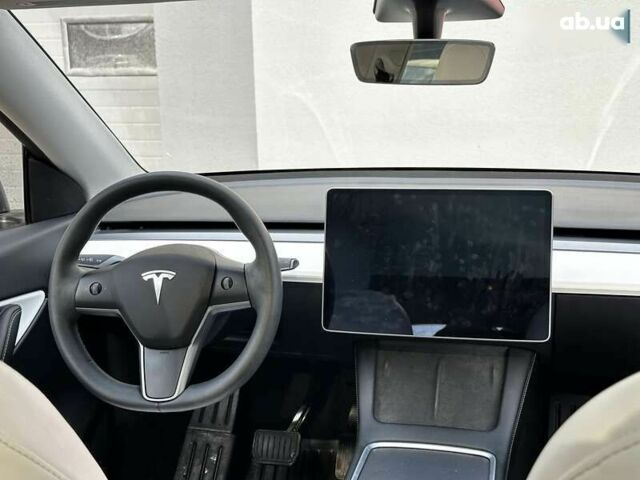Тесла Model Y, объемом двигателя 0 л и пробегом 66 тыс. км за 28999 $, фото 17 на Automoto.ua