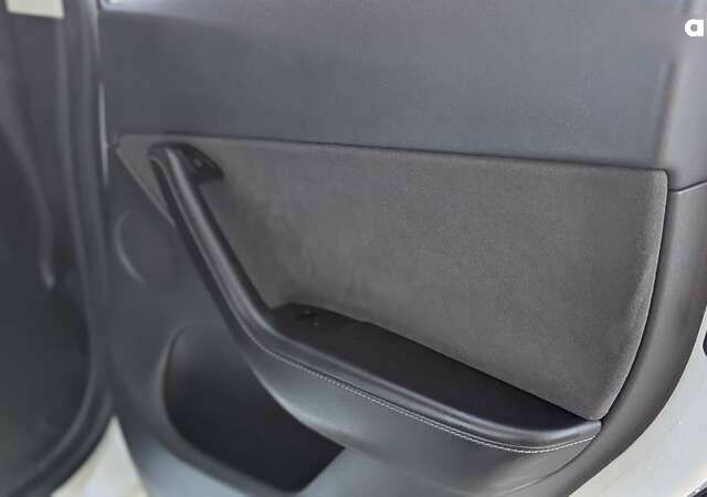 Тесла Model Y, объемом двигателя 0 л и пробегом 129 тыс. км за 24205 $, фото 24 на Automoto.ua