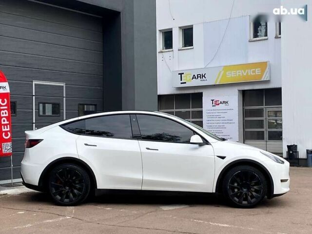 Тесла Model Y, объемом двигателя 0 л и пробегом 115 тыс. км за 25999 $, фото 10 на Automoto.ua