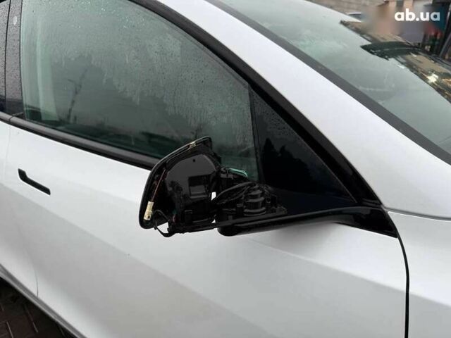 Тесла Model Y, объемом двигателя 0 л и пробегом 120 тыс. км за 18500 $, фото 12 на Automoto.ua